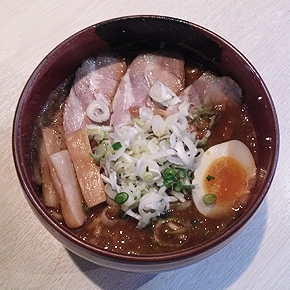 あら焚き豚骨 あらとん DE 特製醤油♪