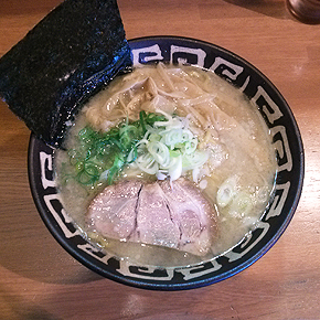 麺恋佐藤 DE 鶏白湯みそらーめん♪